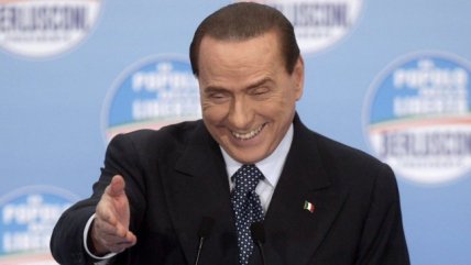 Actriz que organizaba las fiestas de Berlusconi: 
