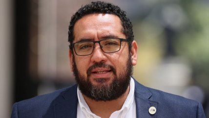  Cataldo destacó entrega oportuna de útiles escolares, post atrasos de 2024  