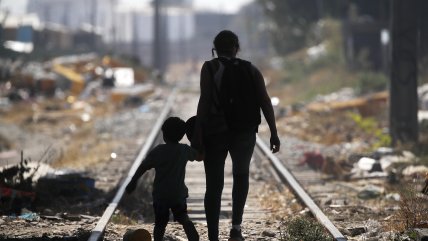   Creciendo Juntos: Niñez y Vivienda 