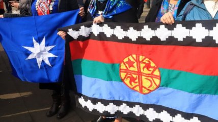  Gobierno enfrenta críticas por consulta indígena  