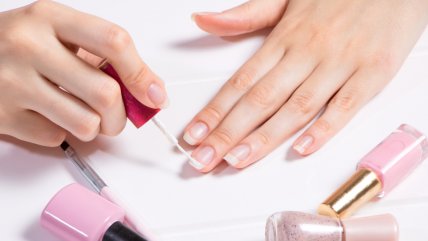   ISP ordena retiro de cosmético para uñas por contener sustancia cancerígena 