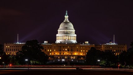   El Senado de EE.UU. llegó a un acuerdo para poner fin al 