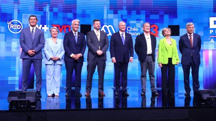   El último debate entre los ocho candidatos a La Moneda 