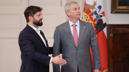   Exsubsecretario: Kast recibirá mayor sueldo porque tiene título profesional y Boric no 