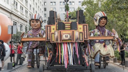   Festival Teatro A Mil tuvo su debut en el centro de Santiago 