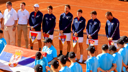   Lo Peor de lo Nuestro: ¿Incómodos dónde? La confusión de Anto Fuenzalida en Copa Davis 