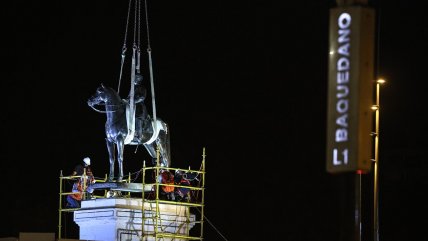   Tras cinco años, la estatua del general Baquedano volvió a su remodelada plaza 