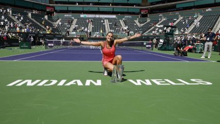   El festejo de Aryna Sabalenka tras conquistar por primera vez el título de Indian Wells 