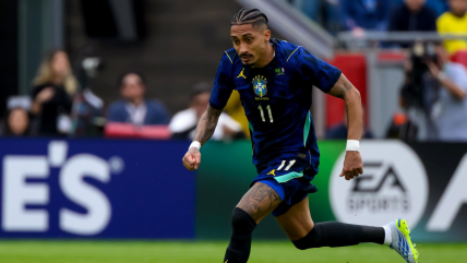   Raphinha estará cinco semanas de baja en Barcelona tras lesión que sufrió en la caída de Brasil ante Francia 