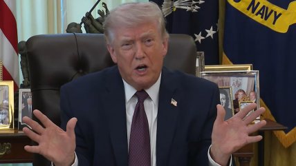   Trump afirma que Irán pidió un alto el fuego y que lo considerará si reabre Ormuz 