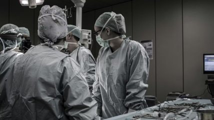   Niño apuñalado por compañero de colegio en Calama fue sometido a una cirugía 