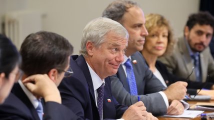   Criteria: Aprobación de Kast cayó por segunda semana consecutiva y llegó al 42% 