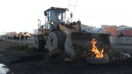   Seis regiones de Bolivia continúan bloqueadas: Emboscada impidió el despeje de las rutas 